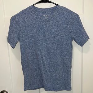 Boys v-neck Children’s Place tshirt